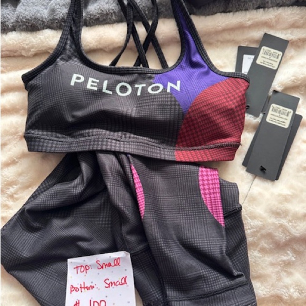 Peloton Sports Bra - Black and Purple